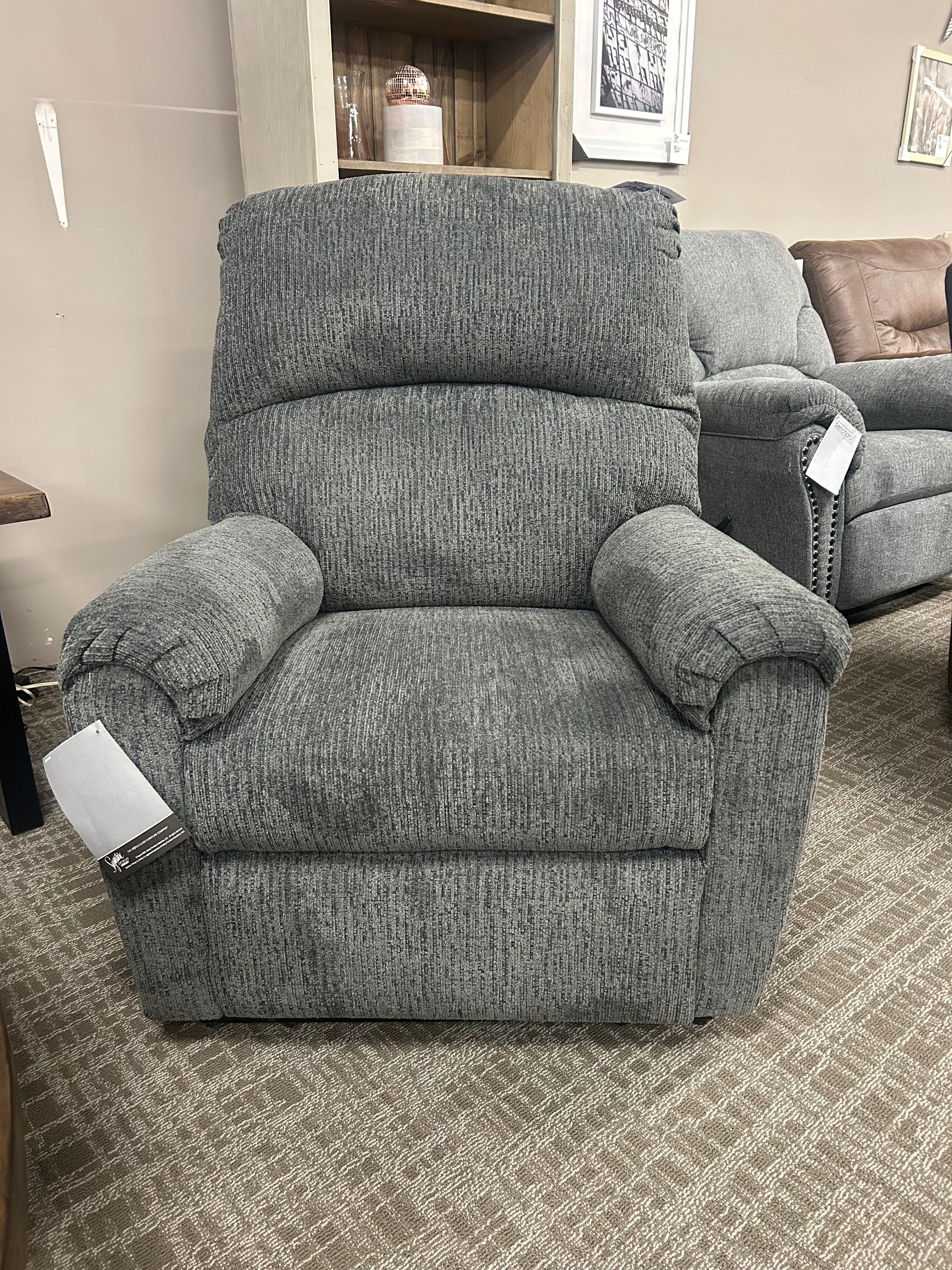 AshleyPower Recliner
